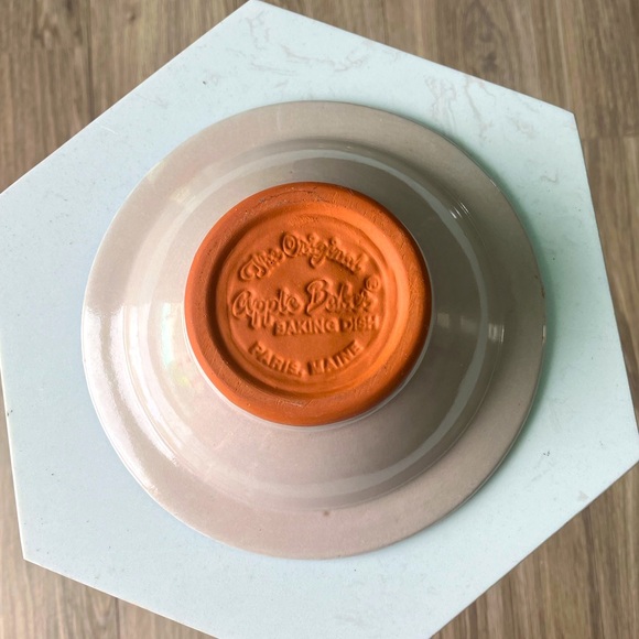 The Original Apple Baker Pottery Dish For Baked Apples Made in Paris, Maine - Picture 3 of 4